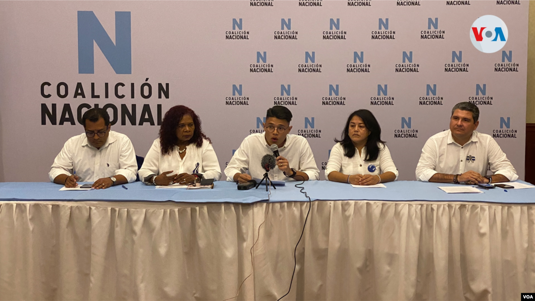 Opositores en el lanzamiento de la Coalición Nacional, uno de los muchos intentos que han fallado en Nicaragua para aglutinar a la disidencia. [Foto: VOA/Houston Castillo]