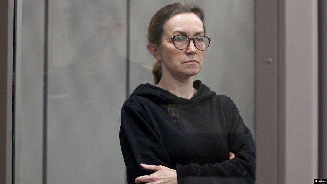 FILE - Russian-American journalist for Radio Free Europe/Radio Liberty (RFE/RL) Alsu Kurmasheva, who is in custody after she was accused of violating Russia's law on foreign agents, attends a court hearing in Kazan, Russia, Feb. 1, 2024.