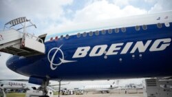 Tres altos ejecutivos de Boeing dejarán la compañía