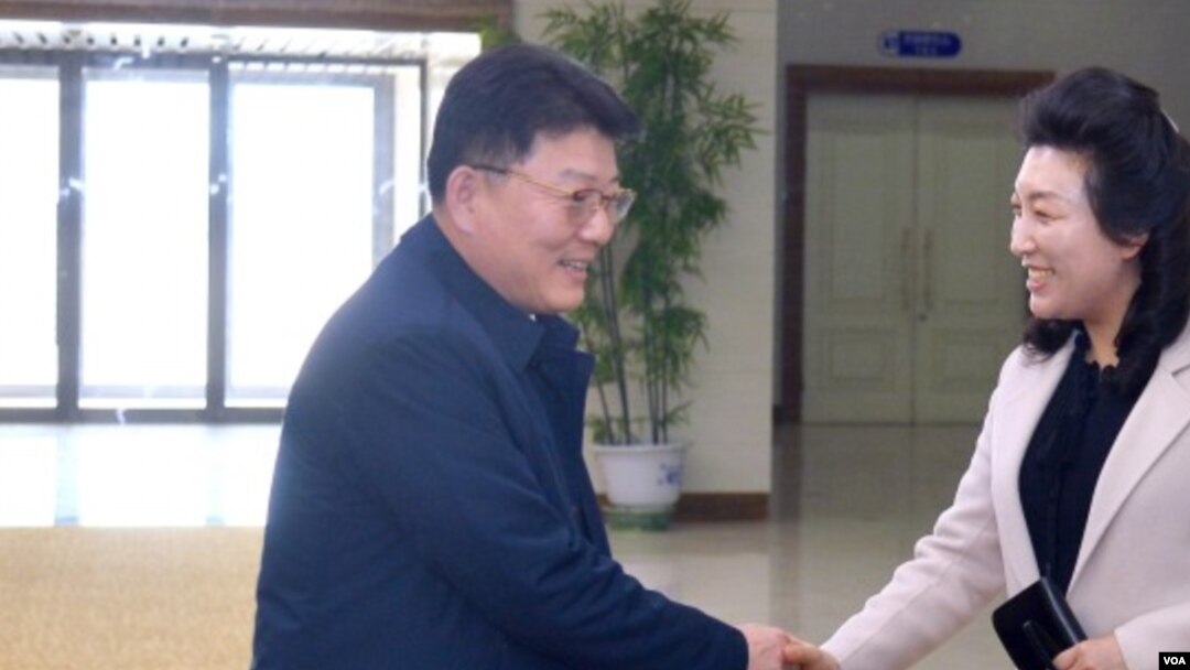 윤정호 북한 대외경제상. (사진출처: 조선중앙통신)