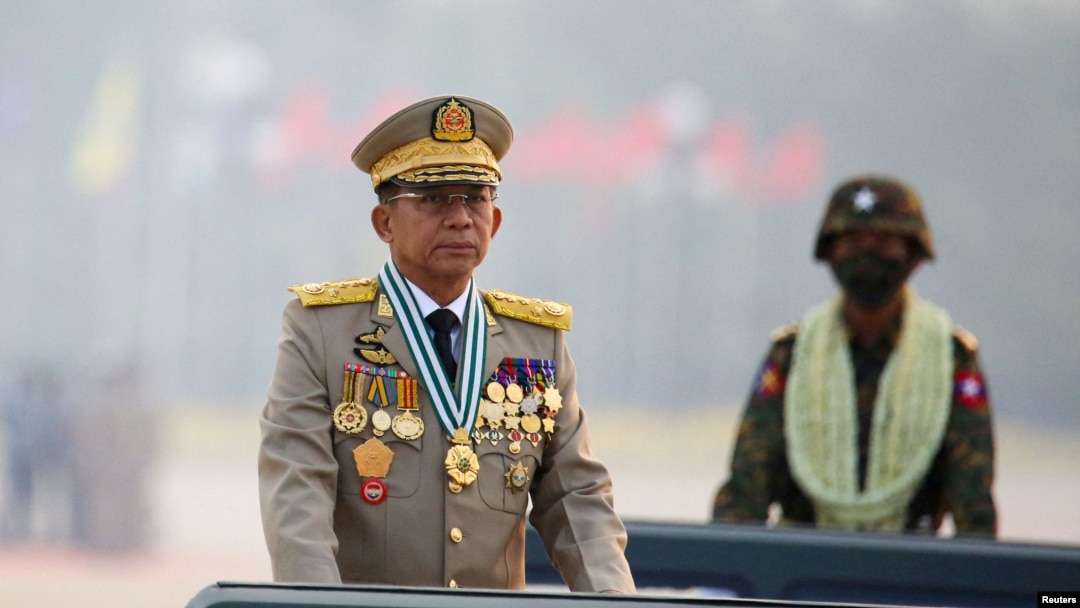 စစ်ခေါင်းဆောင် ဗိုလ်ချုပ်မှူးကြီး မင်းအောင်လှိုင်