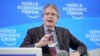 ARCHIVO - El presidente de Ecuador, Guillermo Lasso, habla en el Foro Económico Mundial en Davos, Suiza, el 18 de enero de 2023.