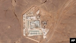 ARQUIVO - Esta foto de satélite, do Planet Labs PBC, mostra uma base militar conhecida como Tower 22, no nordeste da Jordânia, 12 de outubro de 2023