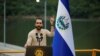 ARCHIVO: El presidente de El Salvador, Nayib Bukele, habla durante la inauguración de la central hidroeléctrica 3 de febrero en San Luis de La Reina, El Salvador, el 19 de octubre de 2023.
