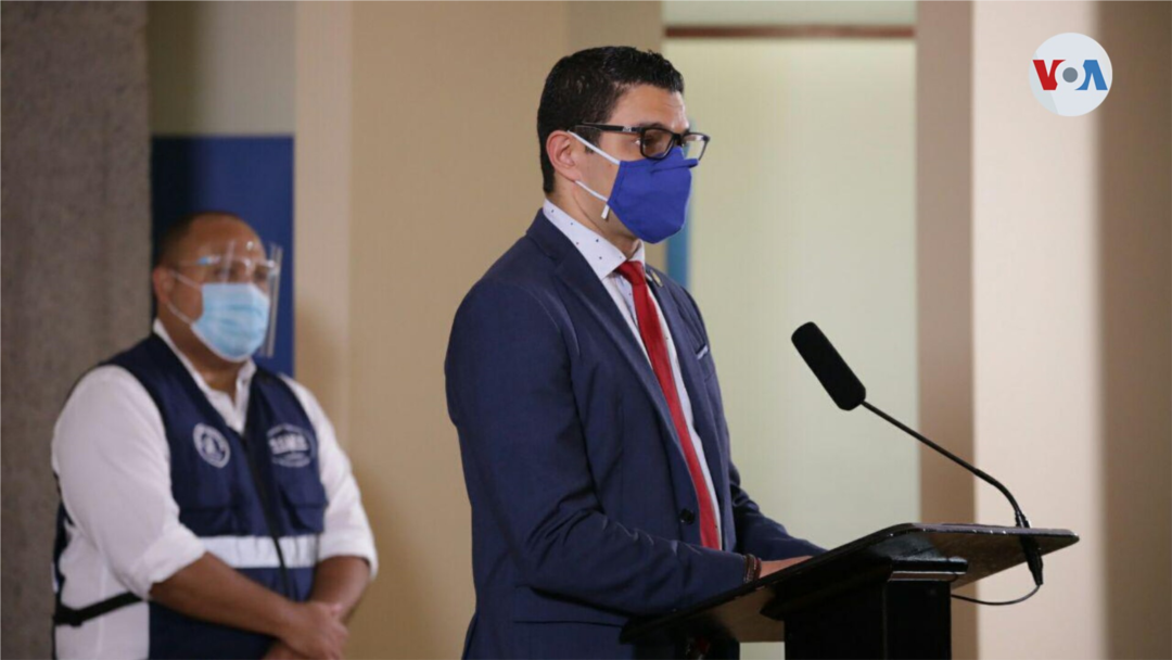 El ministro de Salud de Costa Rica, Daniel Salas, anunció recientemente que será obligatorio el uso de mascarillas en espacios públicos para evitar la propagación y contagio del COVID-19.