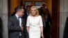 Premye Dam Jill Biden pale ak konseye wo plase Anthony Bernal anvan diskou li nan Palè Carondelet a nan vil Quito, Ekwatè, Jedi 19 Me 2022. 