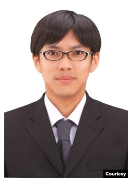 3) 淡江大學日本政經研究所副教授小山直則