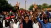 Mutanen Sudan Na Murnar Hambarar Da Gwamnatin Shugaba Omar Al-Bashir 