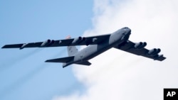 美国空军B-52轰炸机