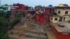 La ayuda comienza a llegar a Nepal