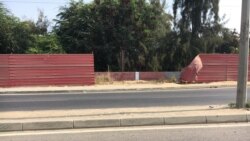 Deserções de centro da marinha em Benguela 1:26