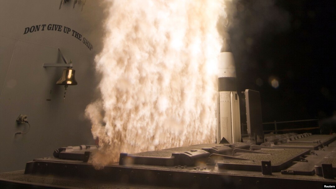 지난 2013년 4월 미 해군 소속 구축함 USS 레이크 에리에서 요격용 SM-3 블록 1A 미사일을 발사하고 있다. (자료사진)