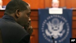 Dallas County district attorney Craig Watkins takes part in a U.S. Sentencing Commission public hearing in Austin, Texas, Nov. 19, 2009.