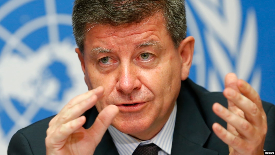 El director general de la OIT, Guy Ryder, dice que la incertidumbre política juega una parte en el desempleo global.