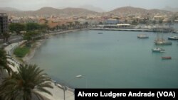 Ilha de São Vicente tem alguns em quarentena voluntária
