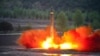 “북한, ICBM 개발 위해 중간단계 미사일 개발 주력”