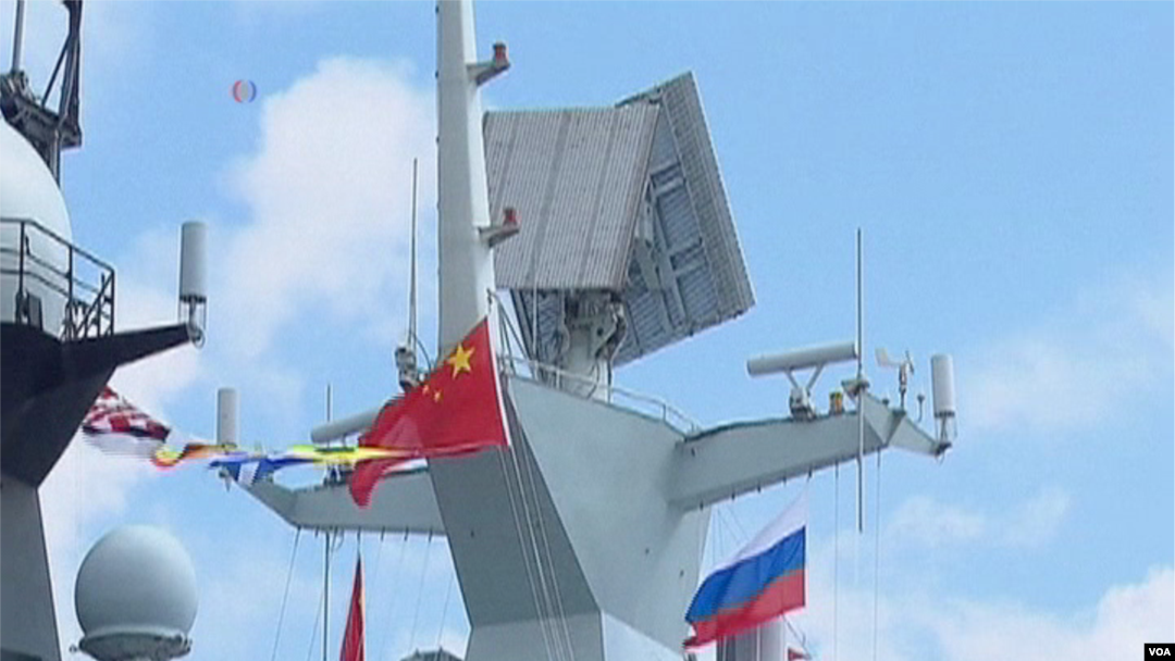 中國和俄羅斯5月18日星期一繼續在地中海舉行2015海上聯合軍演。（視頻截圖）