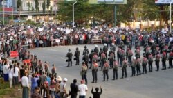 ညဘက် မီးရှို့မှုတွေကြောင့် မြို့ခံတွေ ကိုယ်ထူကိုယ်ထ လုံခြုံရေးတာဝန်ယူနေရ