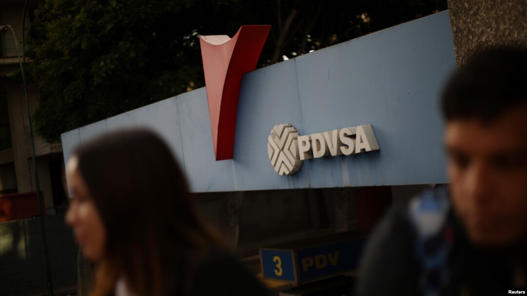 El presidente en disputa de Venezuela, Nicolás Maduro, ordenó la reubicación de la oficina de PDVSA desde Lisboa a la capital rusa la pasada semana.