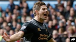  Steven Gerrard 