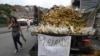 Venezuela atraviesa una severa crisis humanitaria, que incluye la falta de alimentos, medicamentos y otros productos básicos que ha llevado a millones de personas a emigrar.