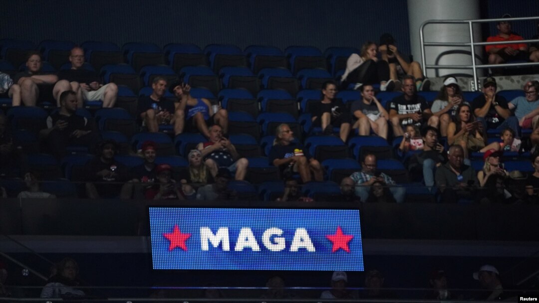 El senador Sanders aseguró que el rally fue "una hora y media de discurso de mentiras, distorsiones y total, absoluto disparate".