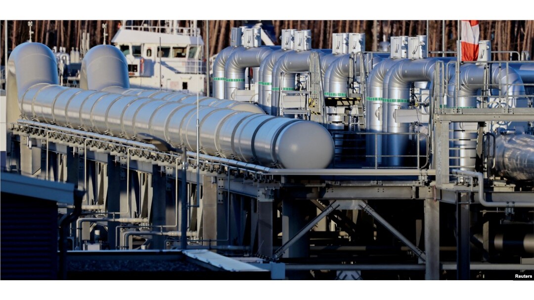 FILE PHOTO: Pipes at the landfall facilities of the 'Nord Stream 2' gas pipeline in Lubmin
