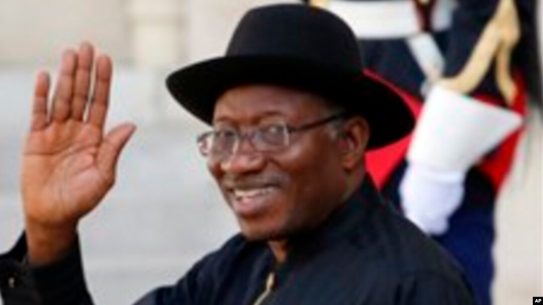 takaddama akan cancantar sugaba Goodluck jonathan sake tsayawa takarar shugaban kasa