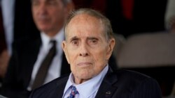 長期擔任美國共和黨領導人的鮑勃多爾去世 享年98歲