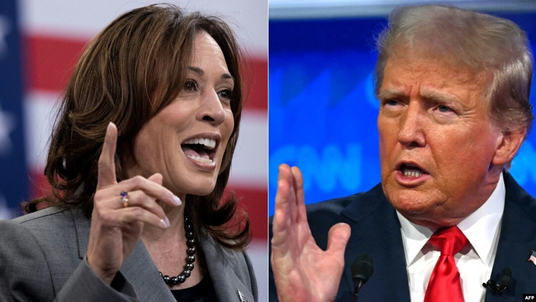 La vicepresidenta estadounidense y candidata presidencial demócrata Kamala Harris habla el 26 de marzo de 2024 en Raleigh, Carolina del Norte; y el expresidente estadounidense y candidato presidencial republicano Donald Trump habla en Atlanta, Georgia, el 27 de junio de 2024.