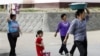 지난해 북한 장마당 최고 인기상품들, 한국과 대조적