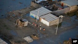 El comité multisectorial encargado del estudio de El Niño Costero explicó a inicios de marzo que las lluvias en la costa norte del Pacífico se producen por efecto de las altas temperaturas marinas que han superado en promedio en seis grados al nivel normal.