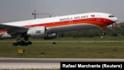 Avião da TAAG, companhia de bandeira angolana.