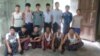 ထိုင်း-မလေးနယ်စပ် နာရာသီဝခရိုင်ထဲမှာ အစာရေစာ ပြတ်ပြီး ပိတ်မိနေတဲ့ မြန်မာနိုင်ငံသား တချို့ (ဓာတ်ပုံ - မေ ၁၃၊ ၂၀၂၀)