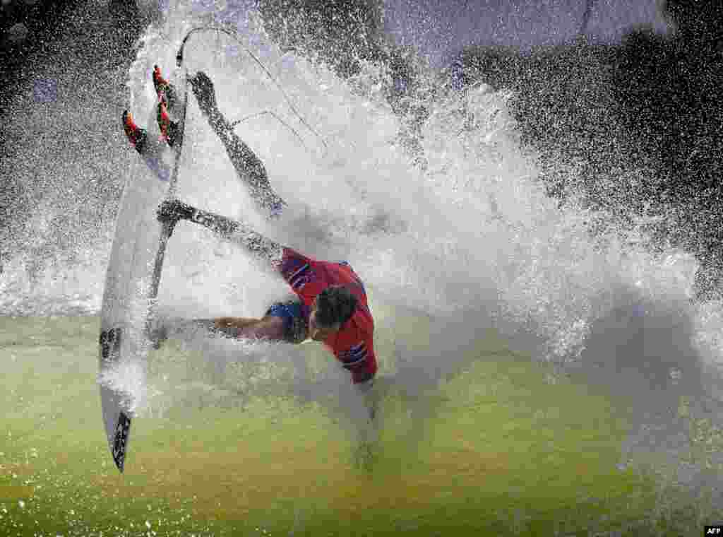 Sebastian Zietz of the United States of America wipes out during the qualifying round of the WSL Surf Ranch Pro, at the Kelly Slater Surf Ranch in Lemoore, California, Sept. 8, 2018.