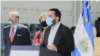 El ministro de salud Francisco Alabí habla sobre la relación de amistad con el Gobierno de Estados Unidos y el apoyo brindado desde el inicio de la pandemia. [Foto: Cortesía MINSAL]