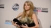 Тэйлор Свифт стала звездой церемонии American Music Awards