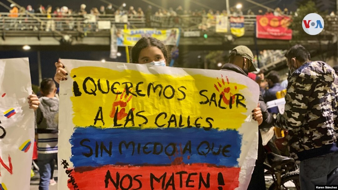 Manifestaciones pacíficas en el día número 15 del paro nacional en Colombia. Portal del Norte, en Bogotá, Colombia, el miércoles 12 de mayo de 2021. [Foto: VOA/Karen Sáncehz]