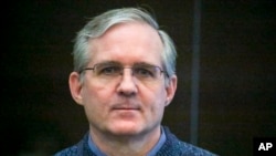 Paul Whelan, ex-fuzileiro naval dos EUA, num tribunal de Moscovo, Rússia, 15 junho 2020