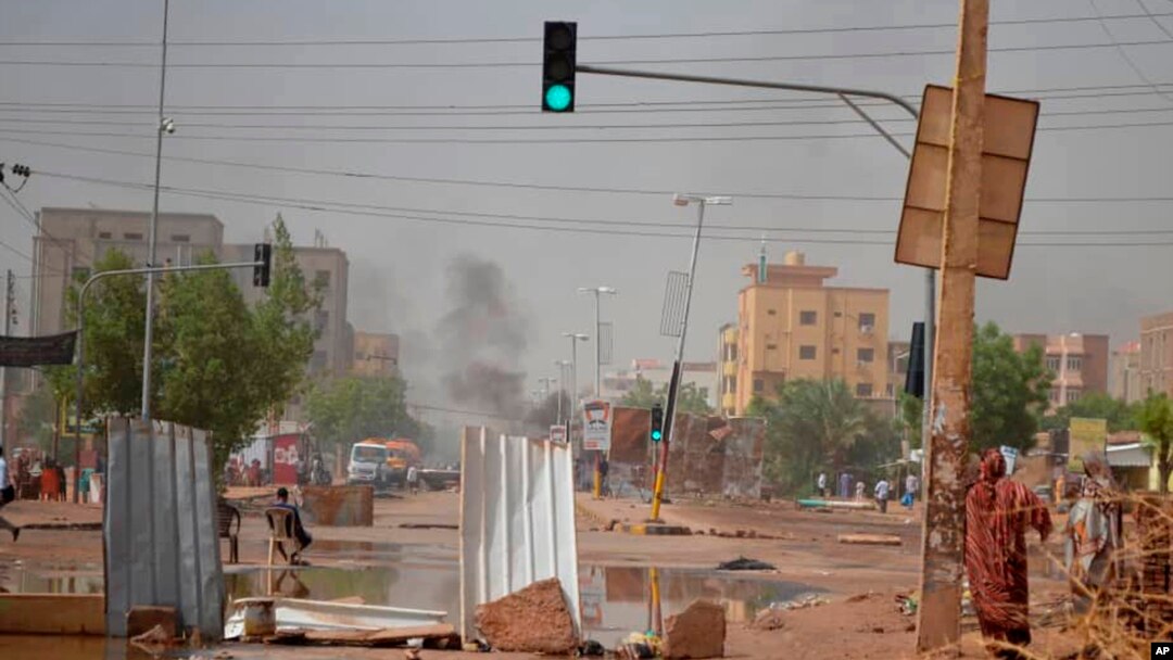 Wani yankin birnin Khartoum da ke nuna hayak na tashi. Ranar 5 ga watan Yuni, 2019.