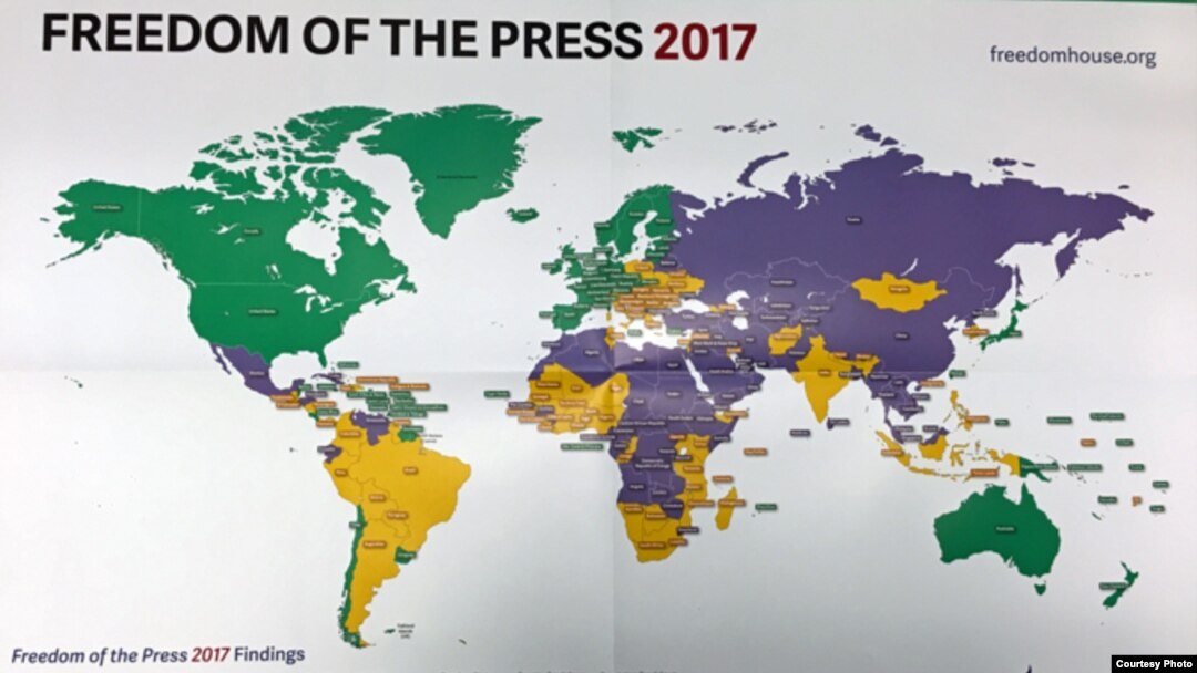 自由之家2017年全球新聞自由地圖，圖中綠色代表自由、黃色代表部分自由、紫色代表不自由