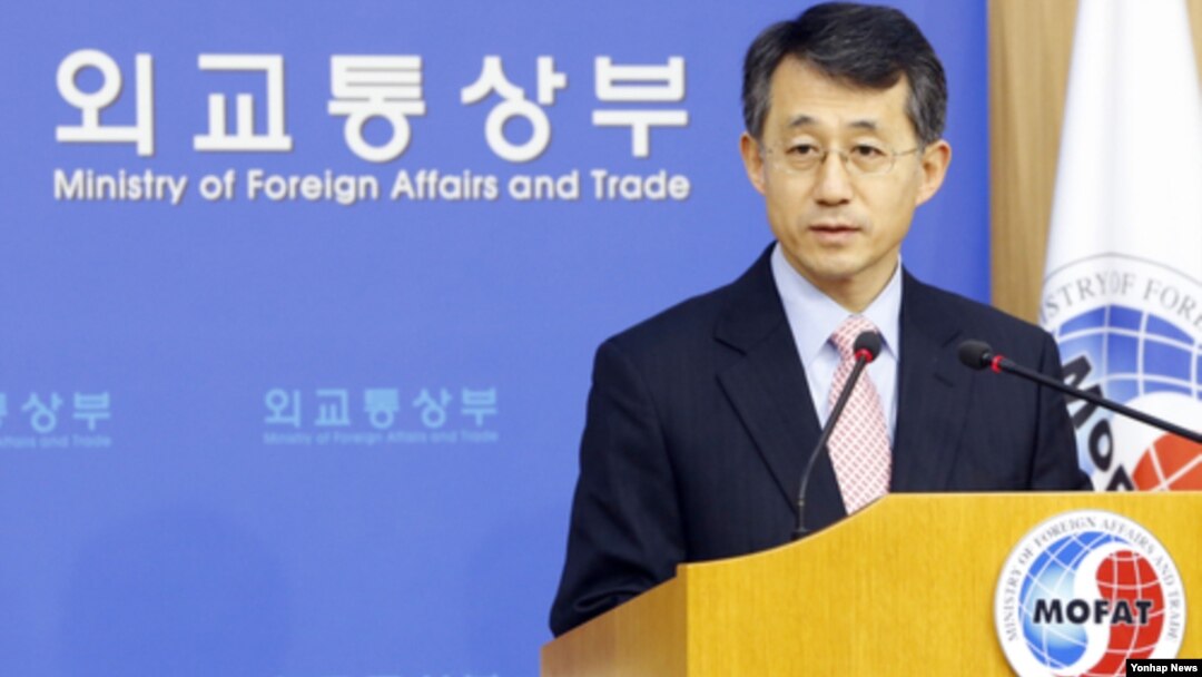 23일 유엔 안보리 대북 결의안에 관련해 브리핑 중인 조태영 한국 외통부 대변인.