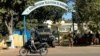 Rahotanni a Burkina Faso na cewa sojoji sun dauki wani abu da ya yi kama da juyin mulkin kan gwamnatin kasar, inda suka tsare shugaban kasar Roch Kabore tare da neman sauyi ga sojoji da yakin da suke yi da 'yan ta'adda. 