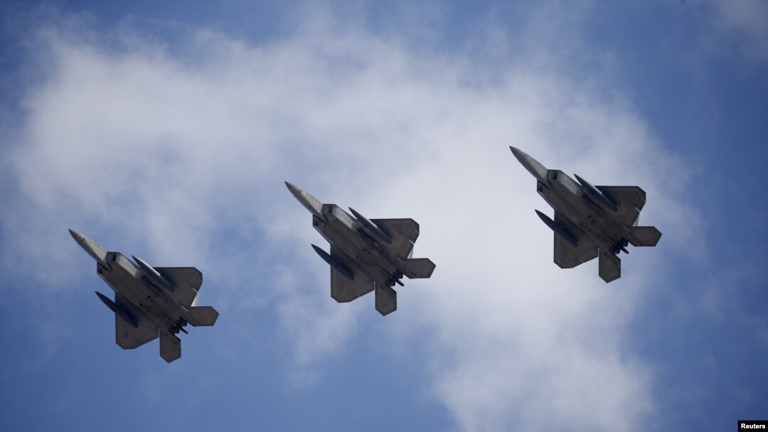 미 공군의 F-22 전투기 (자료사진)