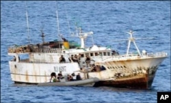 51 refugiados morreram, recentemente, quando um barco tanzaniano com 130 ilegais somalis e etíopes a bordo, naufragou ao largo da costa de Cabo Delgado.