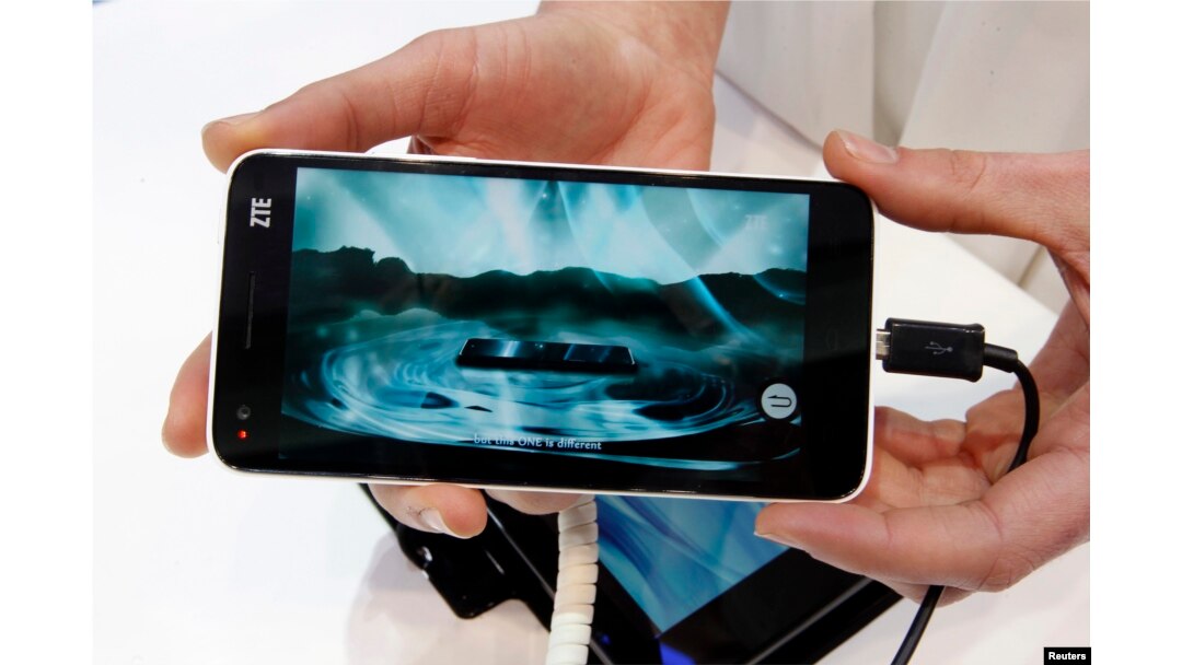 The new ZTE Grand S Lite is pictured during the Mobile World Congress in Barcelona, Spain, Feb. 25, 2013.