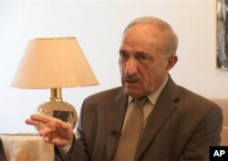 دکتۆر مه‌حمود عوسمان