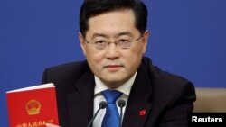 中国外交部长秦刚在“两会”