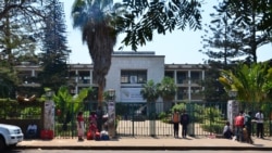 Académicos manifestam preocupação com futuro de Moçambique - 3:08