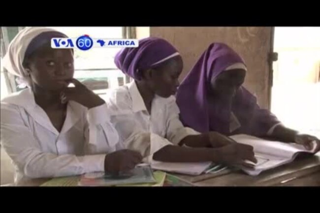 VOA60 AFIRKA: Dalibai Na Komawa Makarantu a Adamawa, Maris 17, 2015